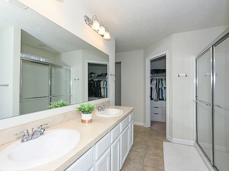 4816 Lake View Dr — Photo 50