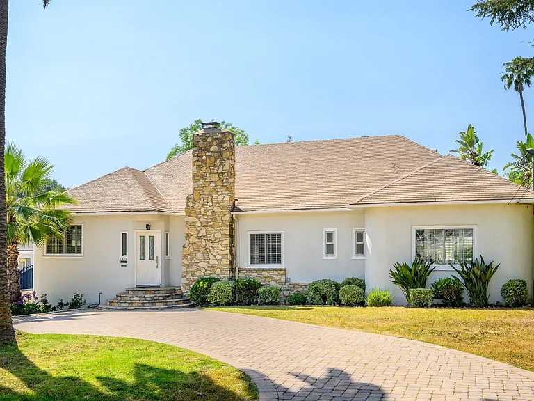 1635 Grandview Ave — Photo 44