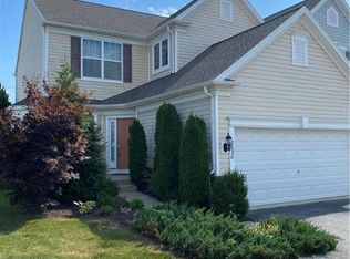 8620 Mayfair Ct, Breinigsville, PA 18031