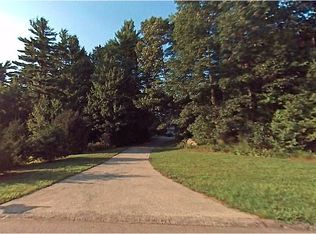 10 Highland Rd, Windham, NH 03087