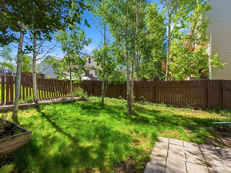 622 N Royal Troon Way — Photo 23