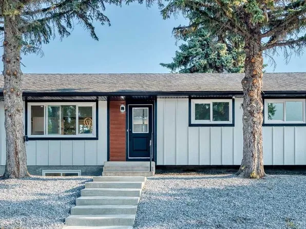 808 S Avonlea Pl SE, Calgary, AB T2H 1W3