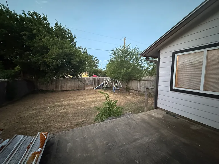 2301 Mesa Park Dr — Photo 10
