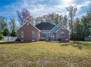 8365 Buckard Dr, Mechanicsville, VA