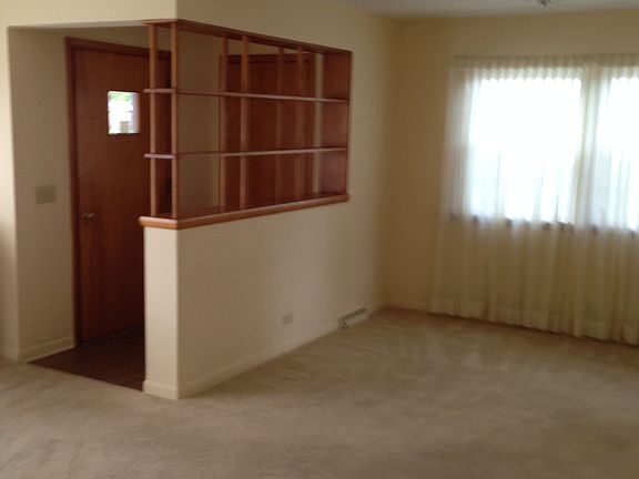 Front entry/dining room