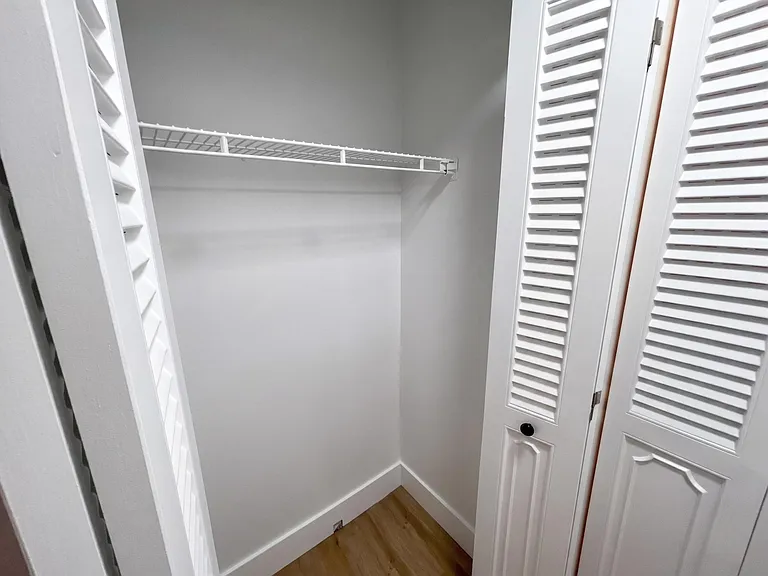 2741 Taft St #403 — Photo 10