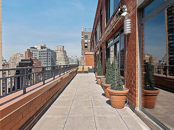 2nd image of 155 W 70th St Penthouse 1D