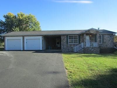 1st image of 86 Weaver Ave