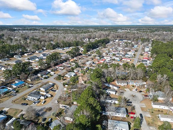 5th image of 609 Reef Ct.