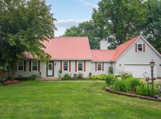 513 N Nebo Rd, Muncie, IN 47304