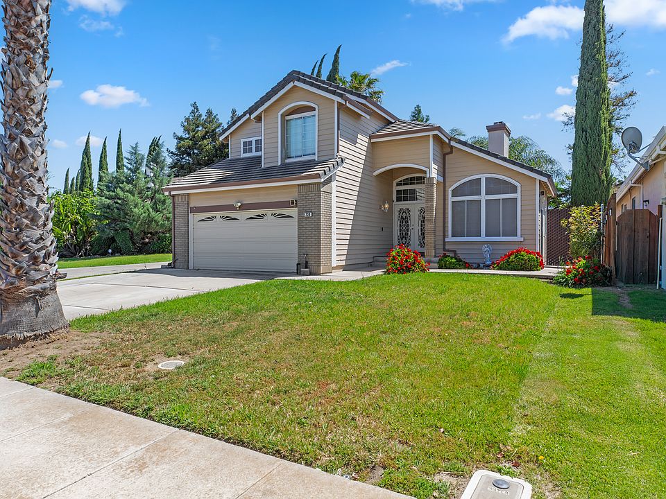 1st image of 230 King Arthur Ct
