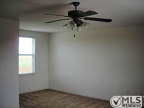 2nd image of 507 Zachum Dr