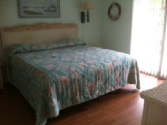 5th image of 2401 Gulf Blvd #209