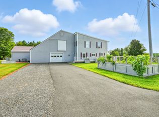 6 Meadow Dr, Sidney, ME 04330