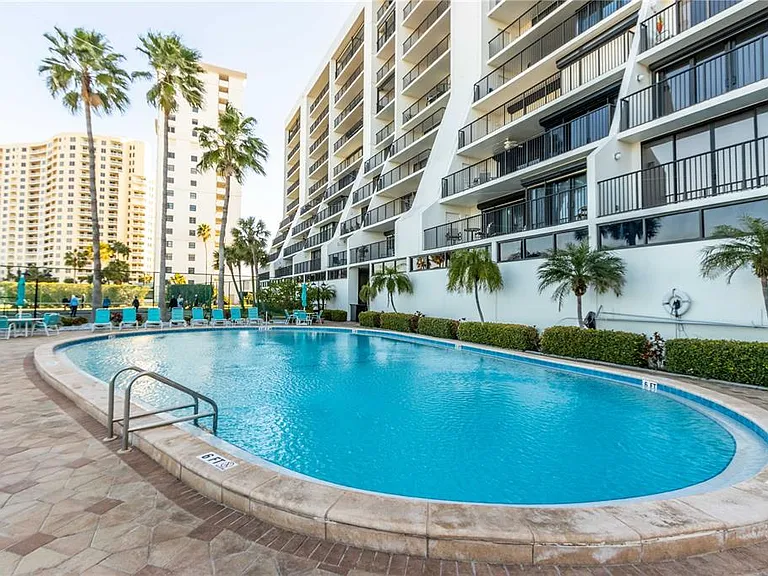 1250 Gulf Blvd #703 — Photo 34