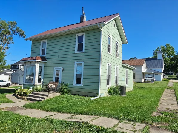 303 Front St, Kellogg, IA 50135