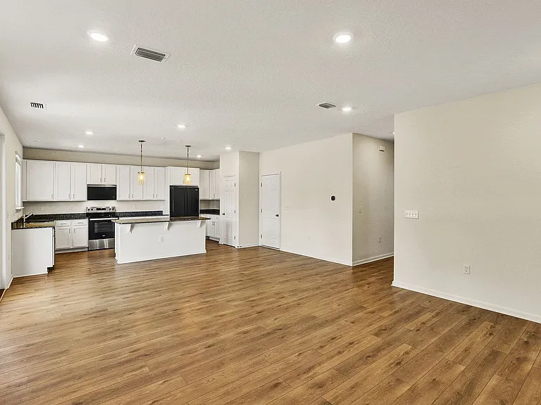 11321 Panther Lake Ct — Photo 8