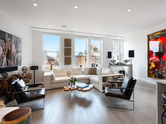 3rd image of 91 Crosby St #E