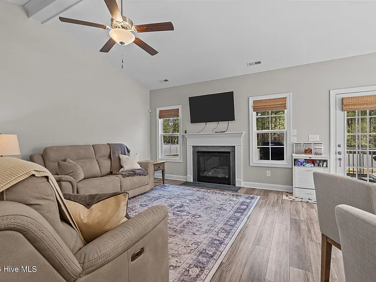 109 Country Ridge Ln — Photo 31