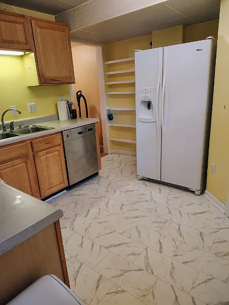 1 bed, 1024 sqft, $1,350 — Photo 2
