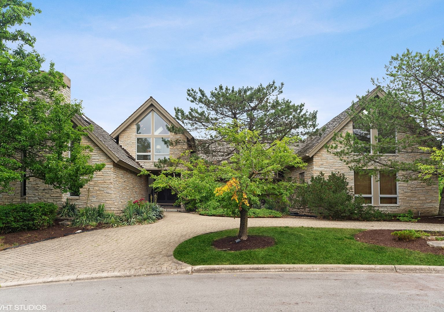 604 Ambriance Dr, Burr Ridge, IL 60527 Zillow