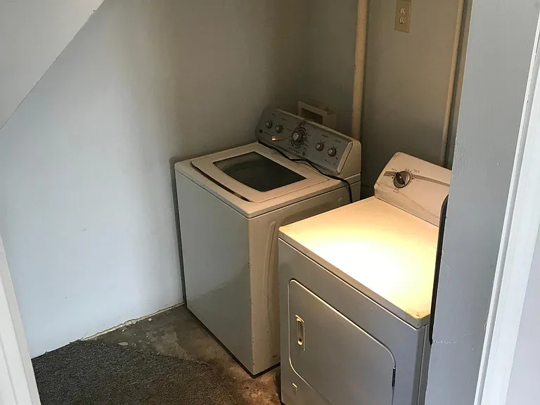 282 Gold St #1 — Photo 21