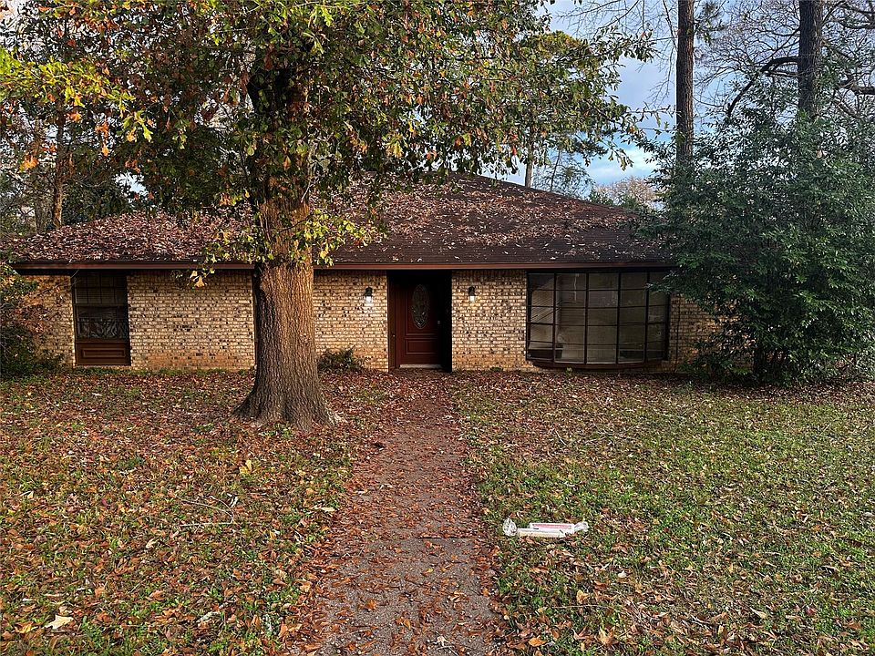 1st image of 321 Olive St