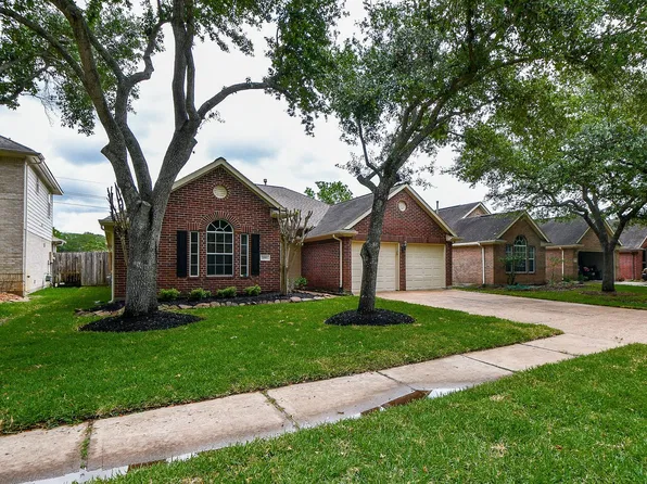 2811 Rayburn Ridge Dr, Katy, TX 77450