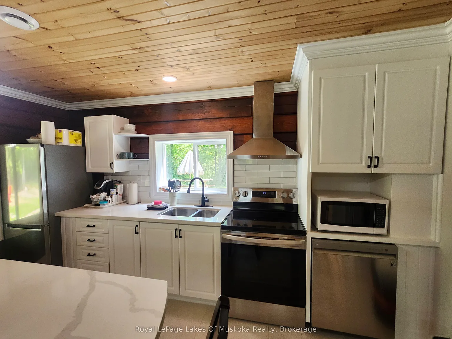 2 bed, $2,500 — Photo 2