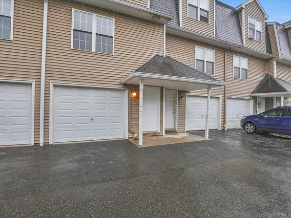 150 Stonefield Dr UNIT 4, Waterbury, CT 06705