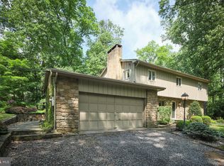 6189 Greenhill Rd, New Hope, PA 18938