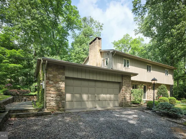 6189 Greenhill Rd, New Hope, PA 18938