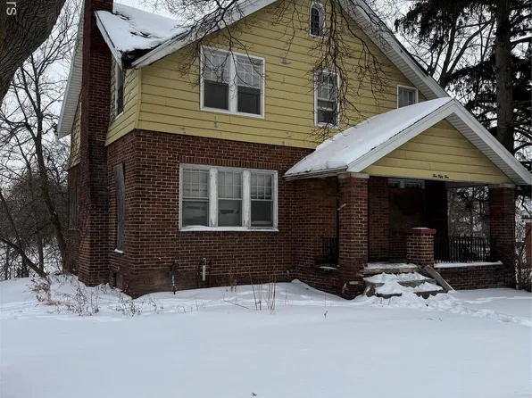 555 W Huron St, Pontiac, MI 48341