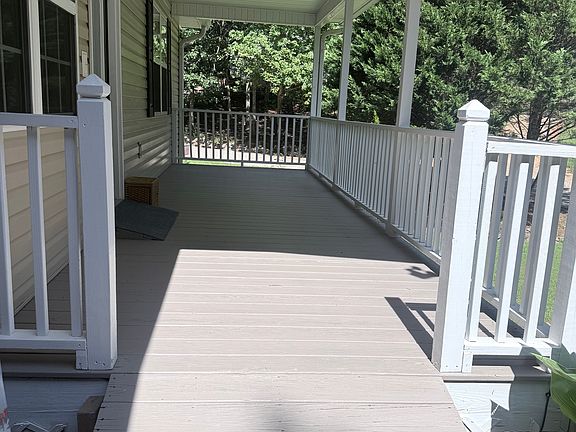 4th image of 218 Eden Woods #1