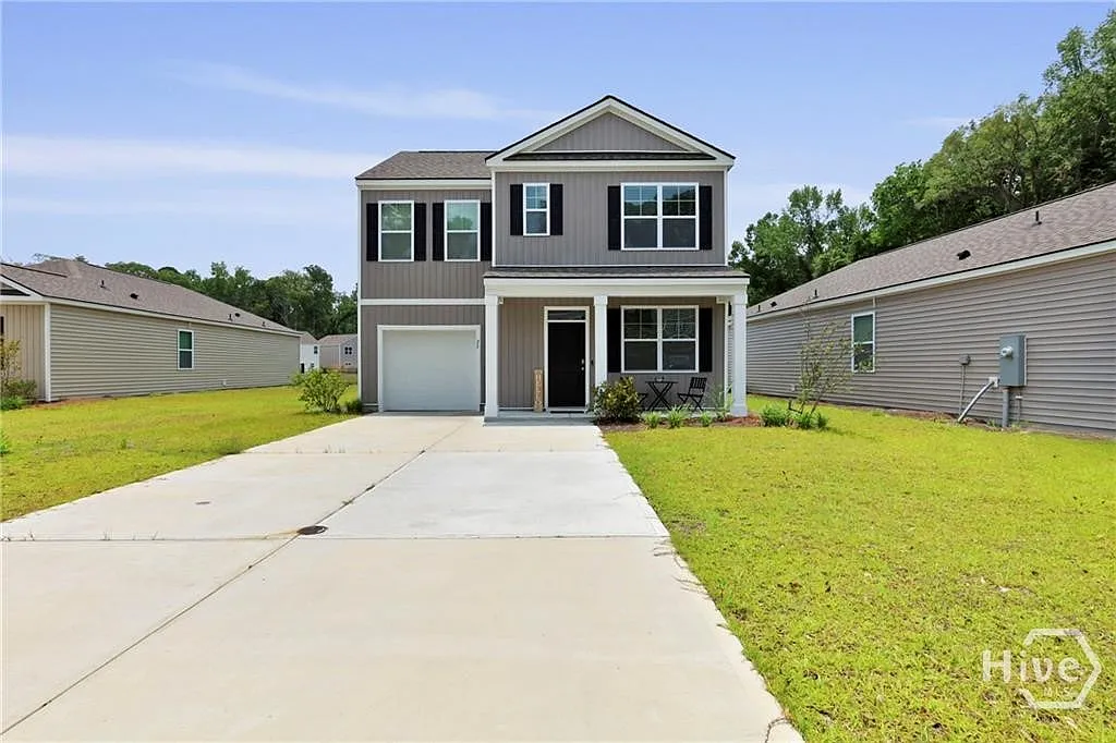 3 bed, 2.5 bath, 1392 sqft, $1,995 — Photo 2