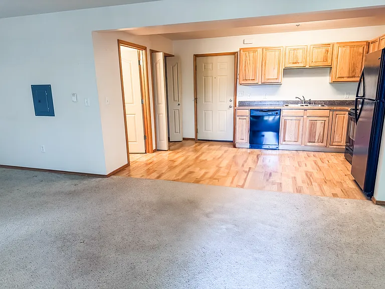530 Burton St #3A — Photo 4