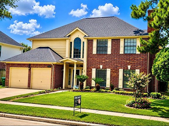 2nd image of 21642 Highland Knolls Dr