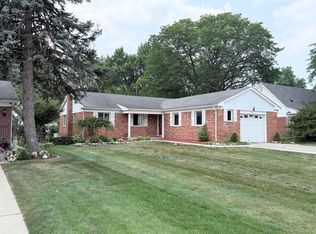 8891 Ball St, Plymouth, MI 48170