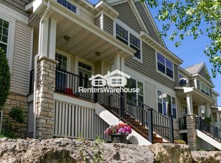 14633 Victor Hugo Blvd N UNIT 2, Hugo, MN 55038