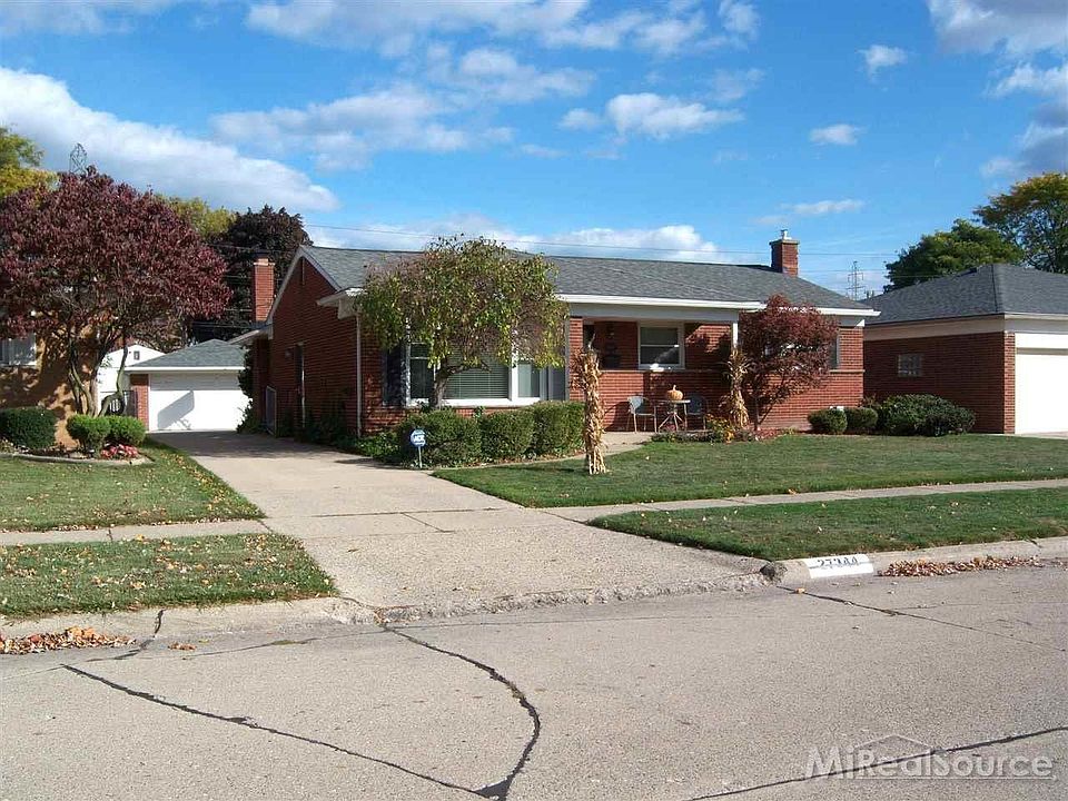 1st image of 27344 Roan Dr