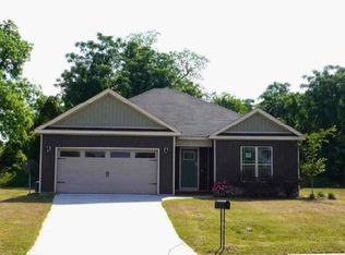 91 Cole Dr, Hawkinsville, GA 31036
