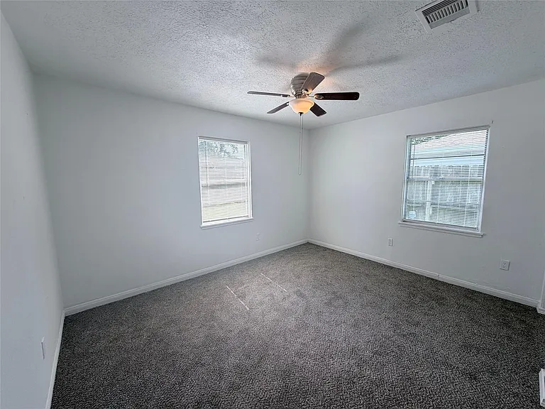 2217 Basket St — Photo 11
