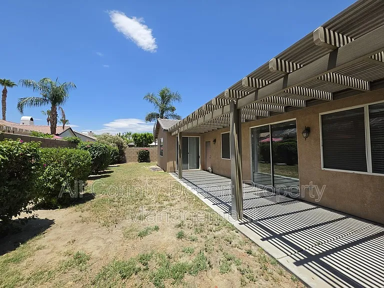 47471 Harbour Lights Ln — Photo 29