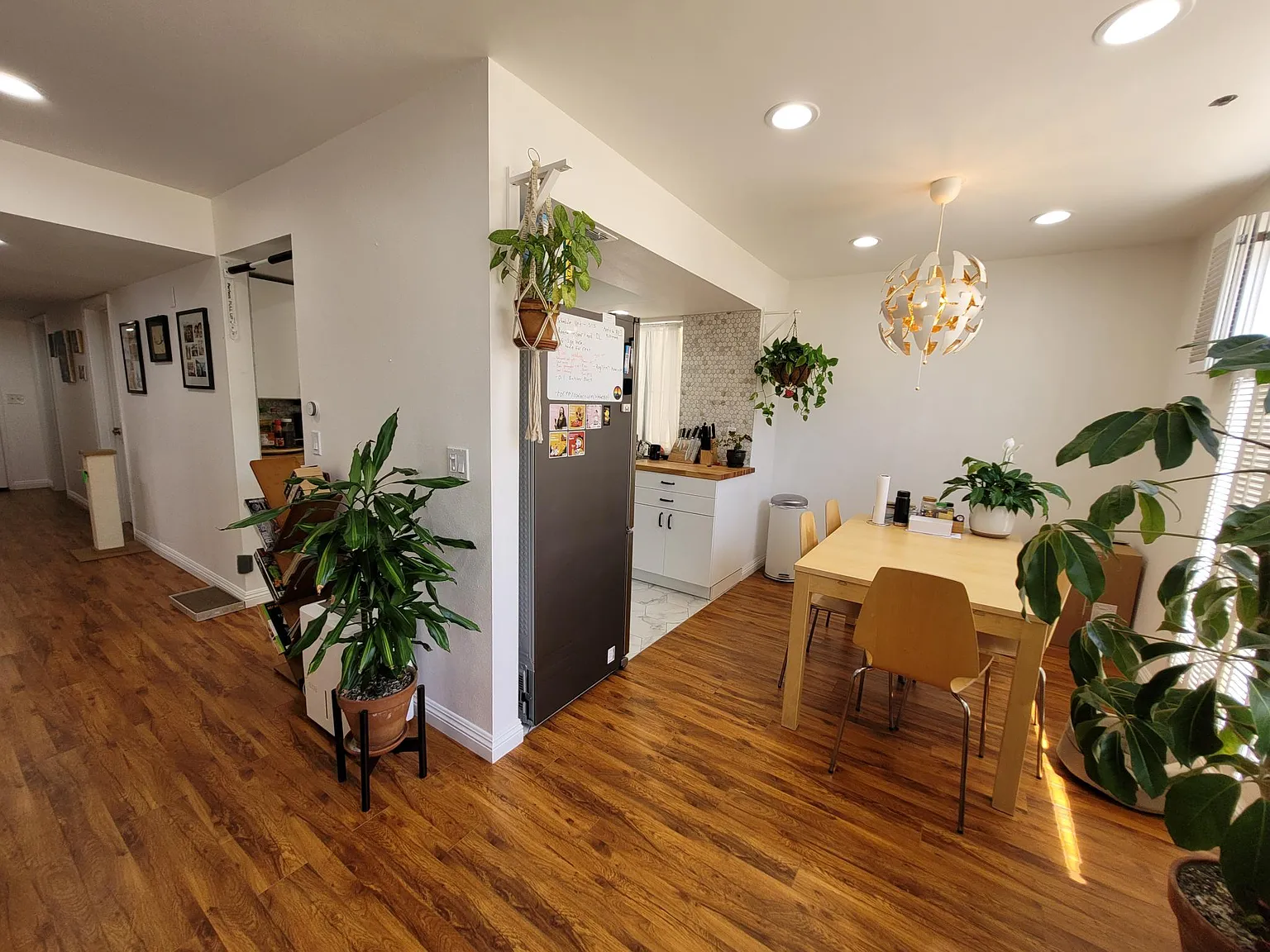 2 bed, 1000 sqft, $3,100 — Photo 4