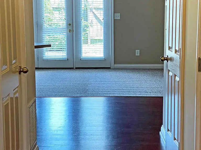 328 Broadleaf Ln — Photo 6