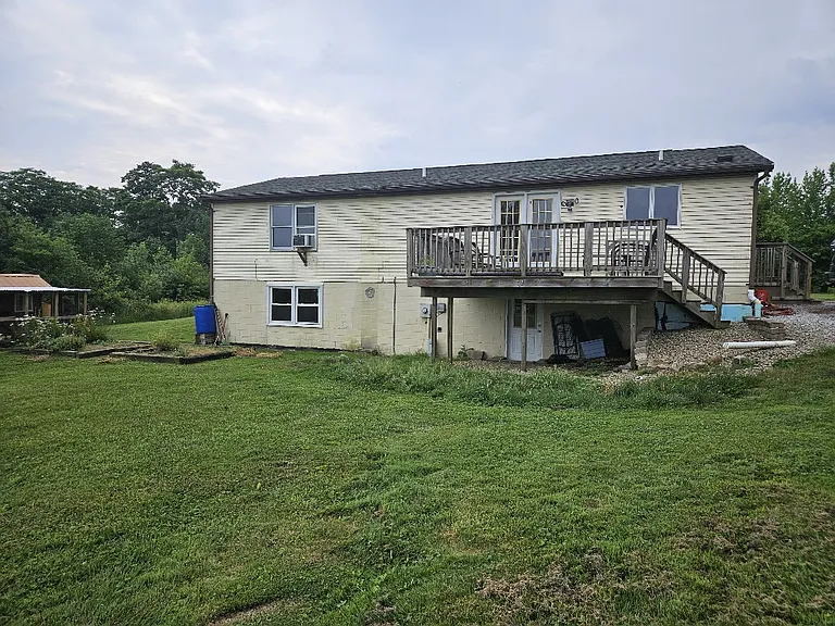 12465 Girdled Rd — Photo 3