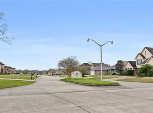 207 Panther Run Dr, Destrehan, LA 70047