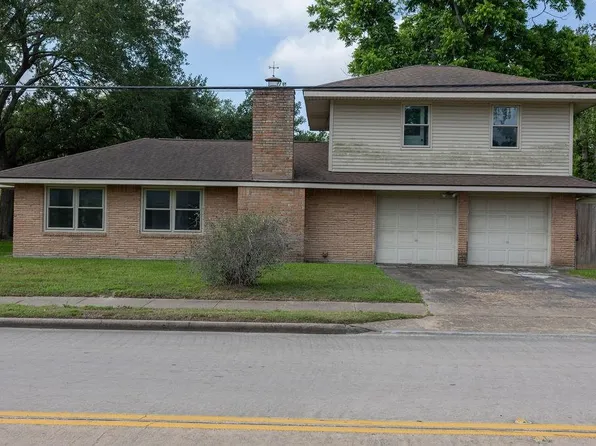 502 Lakeland Dr, Humble, TX 77338