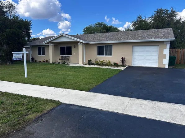 12541 SW 10th Court, Davie, FL 33325