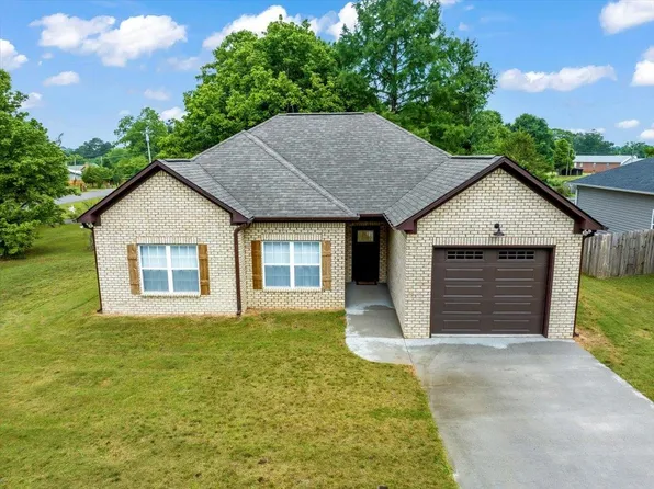 101 Steppville Garden Dr, Hanceville, AL 35077